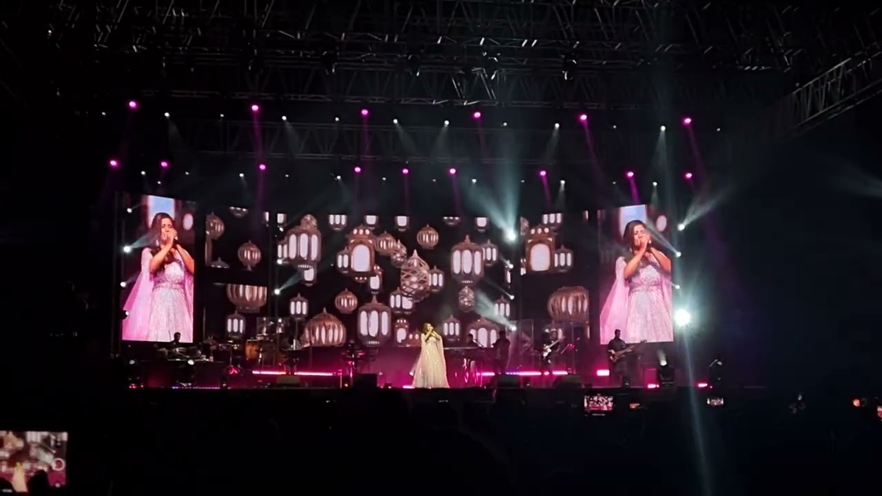 Tujh mein rab dikhta hai by Shreya Ghoshal Live in Mumbai 2023 | Inorbit mall