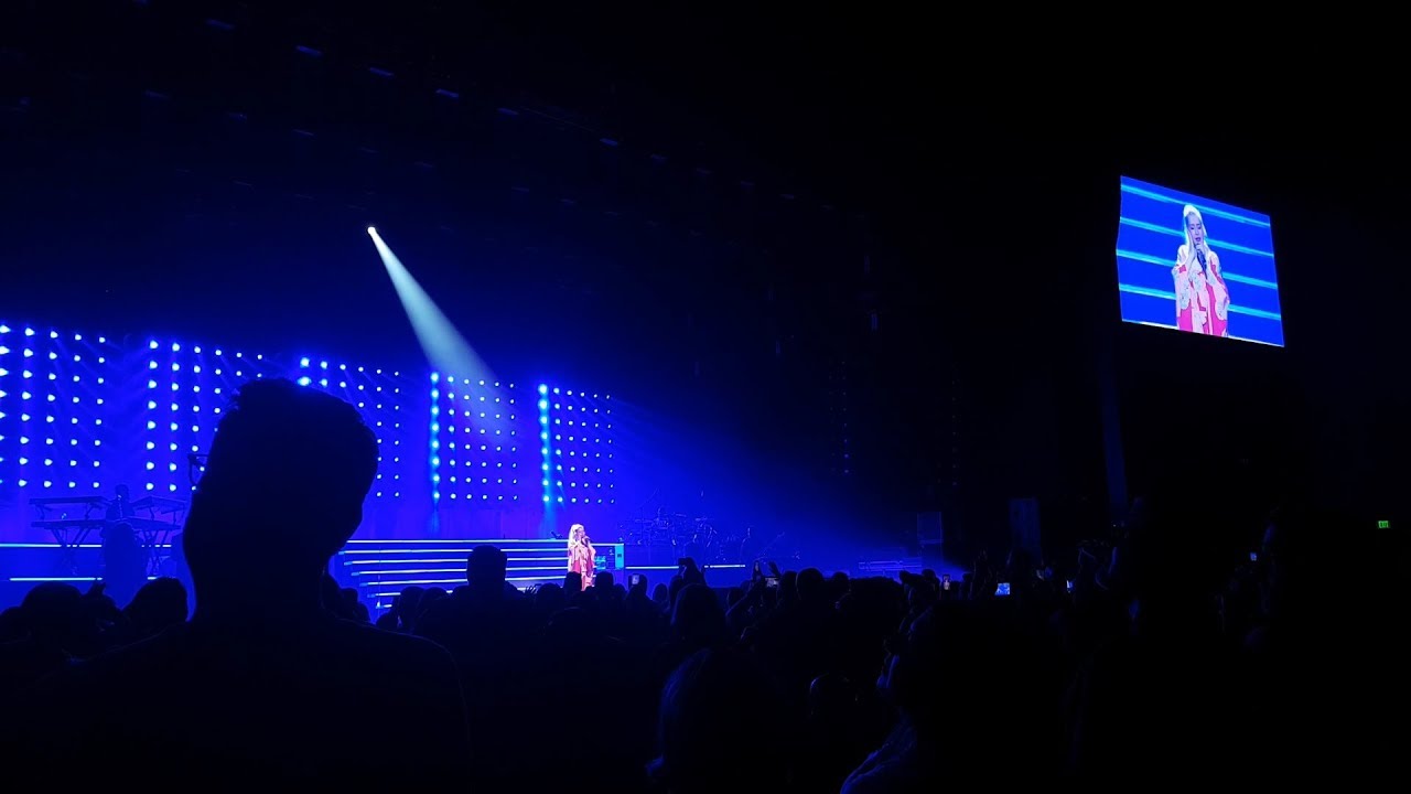 Christina Aguilera - Liberation Tour - Sugar Land, TX: Interlude/Speech/Beautiful