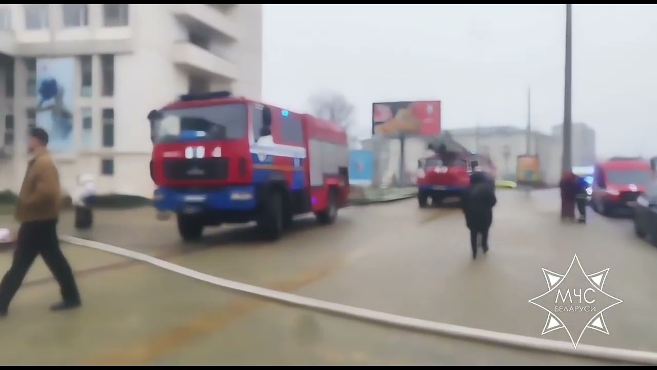 В Национальной Школе красоты случился пожар. Эвакуировано 47 человек