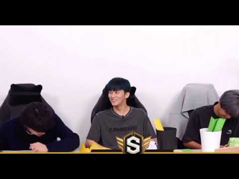 [NCT127 쟈니 마크 해찬] 마크가 따라하는 재현 웃음소리 ㅋㅋㅋㅋㅋ