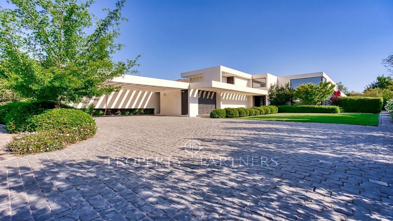 Moderna, luminosa y excelente seguridad en Piedra Roja