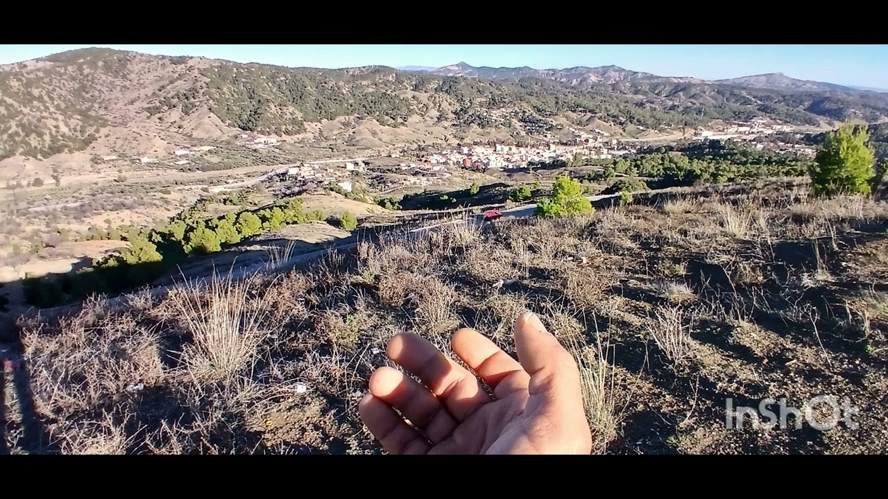 الاجواءالرمضانية باكزناية مع ازهار شجرةاللوز ورائحتها الزكية في سمائها صور بعدستي المتواضعة26/02/23