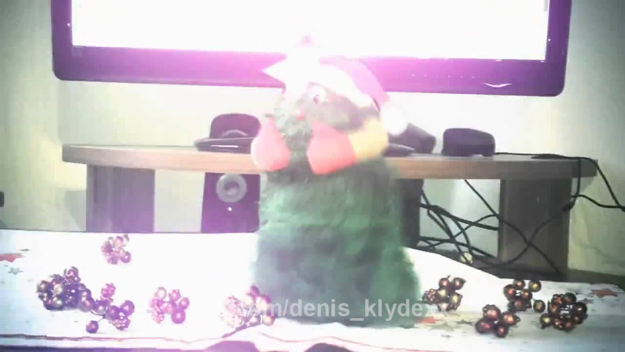 2014 new year's toy by kLydexx