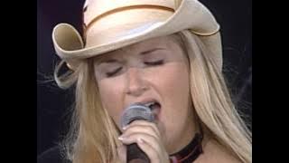 Trisha Yearwood - There Goes My Baby (Live at Farm Aid 1999)