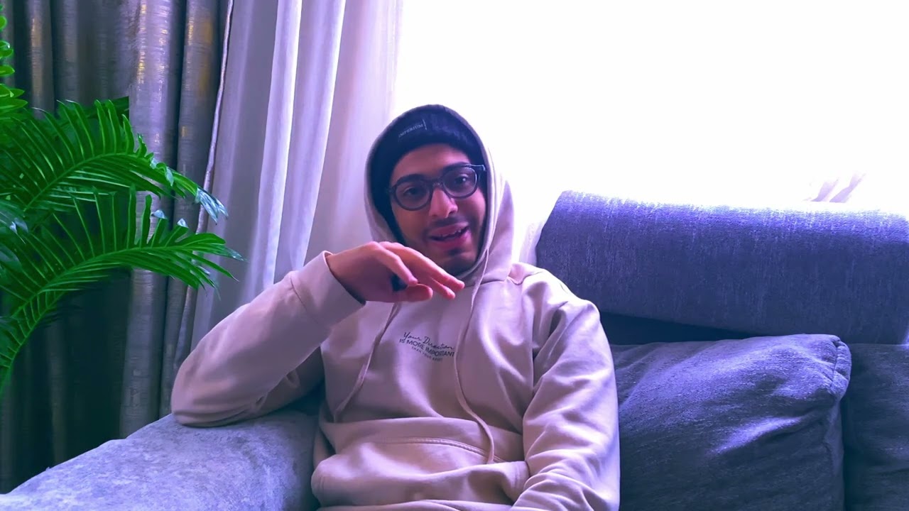 انت مش كبرت على الكلام دا