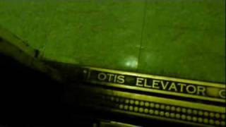 Prewar Otis geared traction passenger elevators in Queens