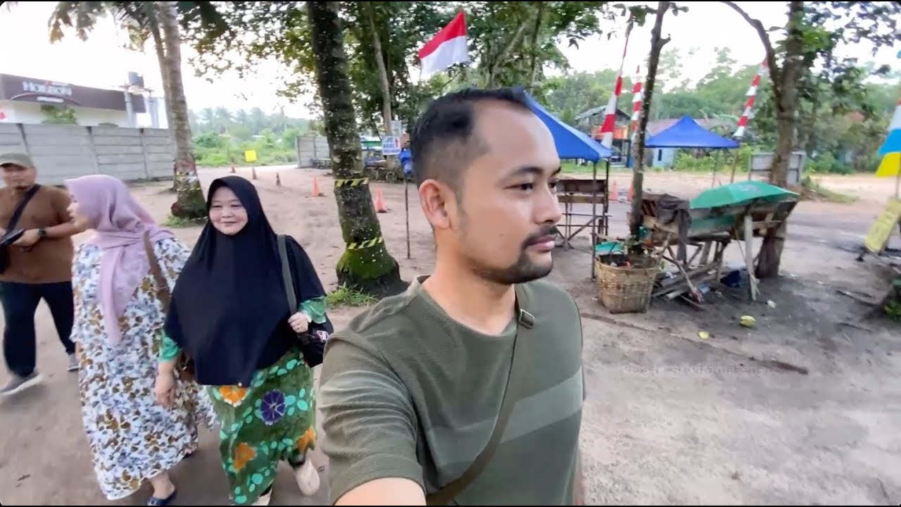 Hidden Gem di Singkawang: Pantai Gratis & Villa Agung Permai