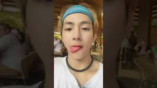 Download Lagu Kim Taehung v is very cute and funny MP3