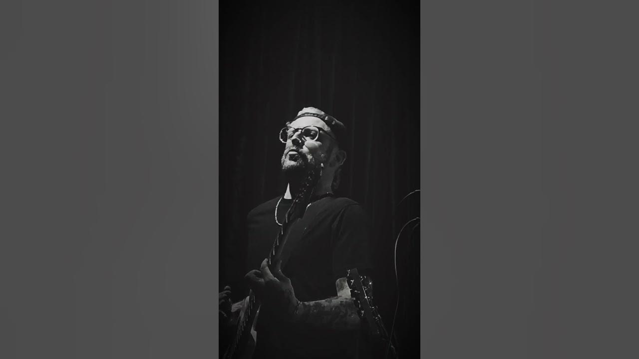 new single Mistake is out now. Stream it and get your tix: linktr.ee/socialorder new single Mistake is out now. Stream it and get your tix: linktr.ee/socialorder