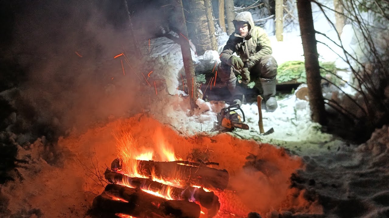 АВАРИЙНАЯ НОЧЁВКА В ПРОМЁРЗЖЕЙ ТАЙГЕ. РУБЛЮ ИЗБУ В ОДИНОЧКУ. ДИЧЬ ПО- ОХОТНИЧЬИ. 