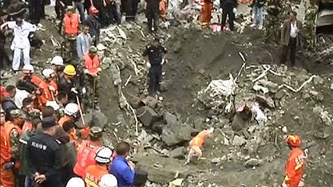 Rescue Efforts Continue as More Personnel Arrive at Landslide Site in China‘s Sichuan