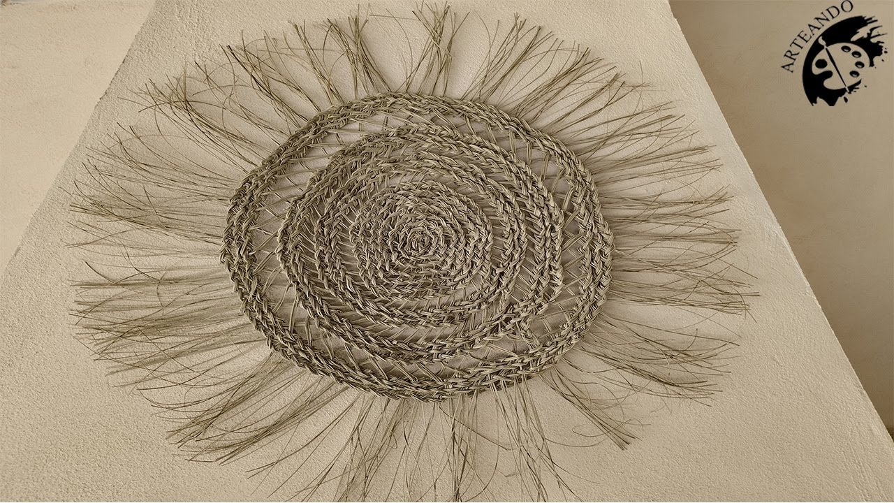 Iniciación al punto cofín con esparto entero.