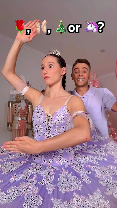 WE NEED TO KNOW!? 😅 VIRAL TIKTOK DANCE - #dance #trend #viral #couple #funny #shorts