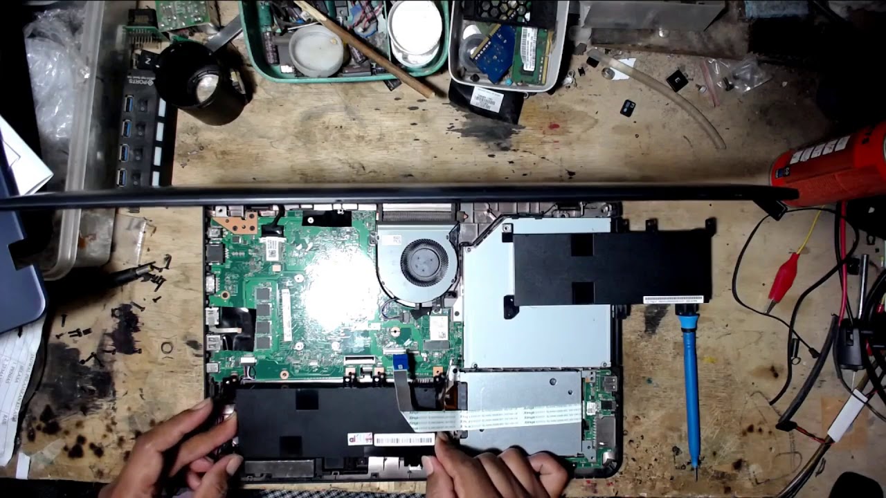 How to replace the internal Laptop Battery