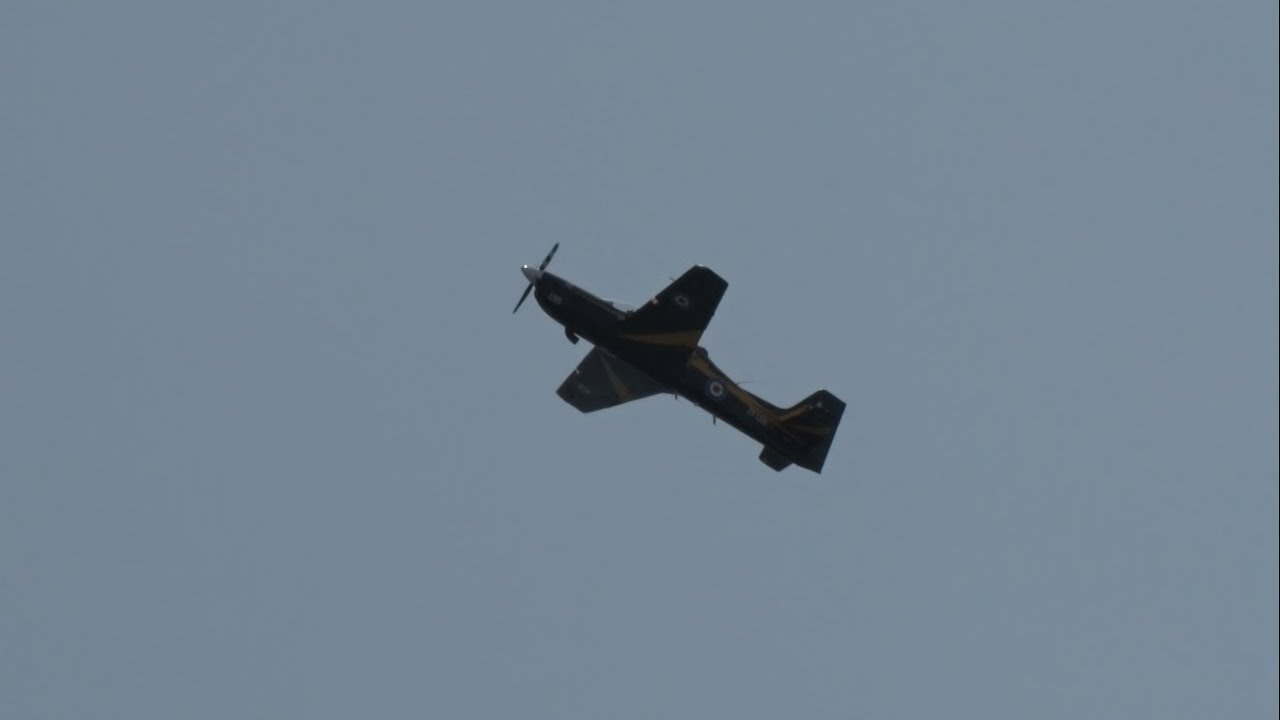 2018 Atlantic City Airshow Lee Leet & Short Tucano YouTube