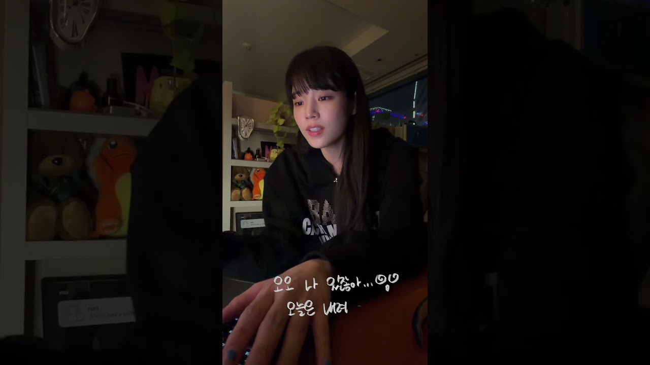 곡 제목이 궁금하다면 설명을 보세요!!