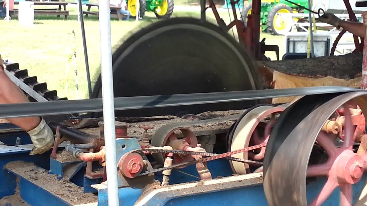 SteamPowered Sawmill at Antique Tractor Show, Lancaster OH 8/17/14