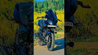 Pulsar 220F Lovers