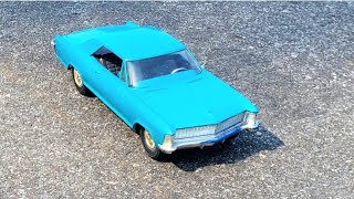 COX　049　GAS POWERED BUICK RIVIERA mqdefault.jpg