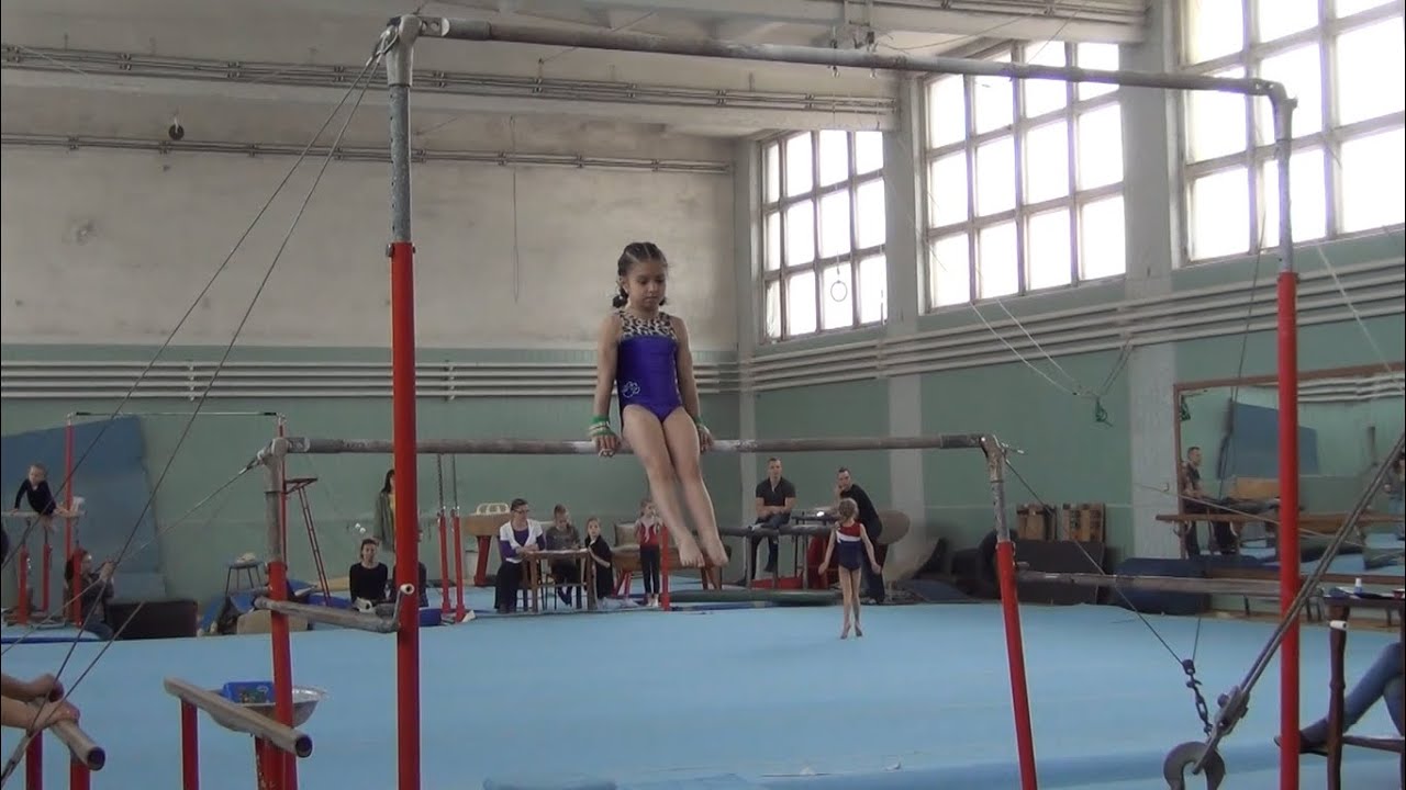 Спортивная гимнастика юношеские разряды. Спортивная гимнастика 3 взрослый разряд. Соревнования по спортивной гимнастике 3 разряд. Спортивная гимнастика соревнования 3 взрослый разряд. Спортивная школа Карина.