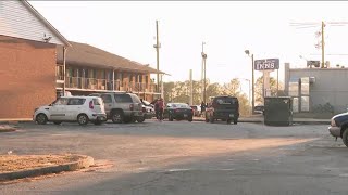 1 dead after double shooting at Decatur hotel, DeKalb Police say