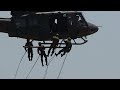 日米親善参加!! 陸上自衛隊レンジャー隊員によるラぺリング降下 岩国フレンドシップデー2018