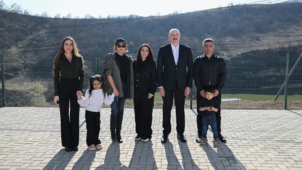 Xocavənd şəhəri və Xocavənd kəndində, Xocalı rayonunun Xanabad kəndində görülmüş işlərlə tanışlıq