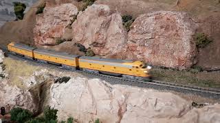 My new N scale Kato E8 consist.