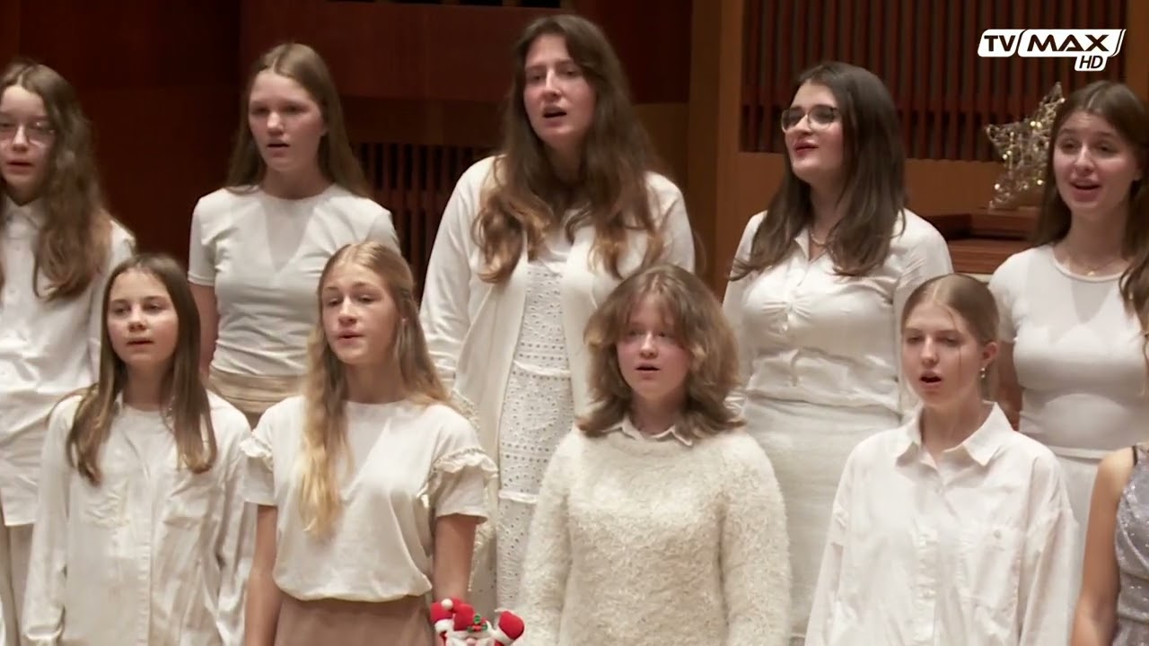 ZPSM w Koszalinie - orkiestra szkolna i chór - „Anioł pasterzom mówił”