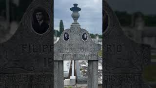 Do you see these 2 pictures? #cemetery #florida #graveyard #trending #religion #trend