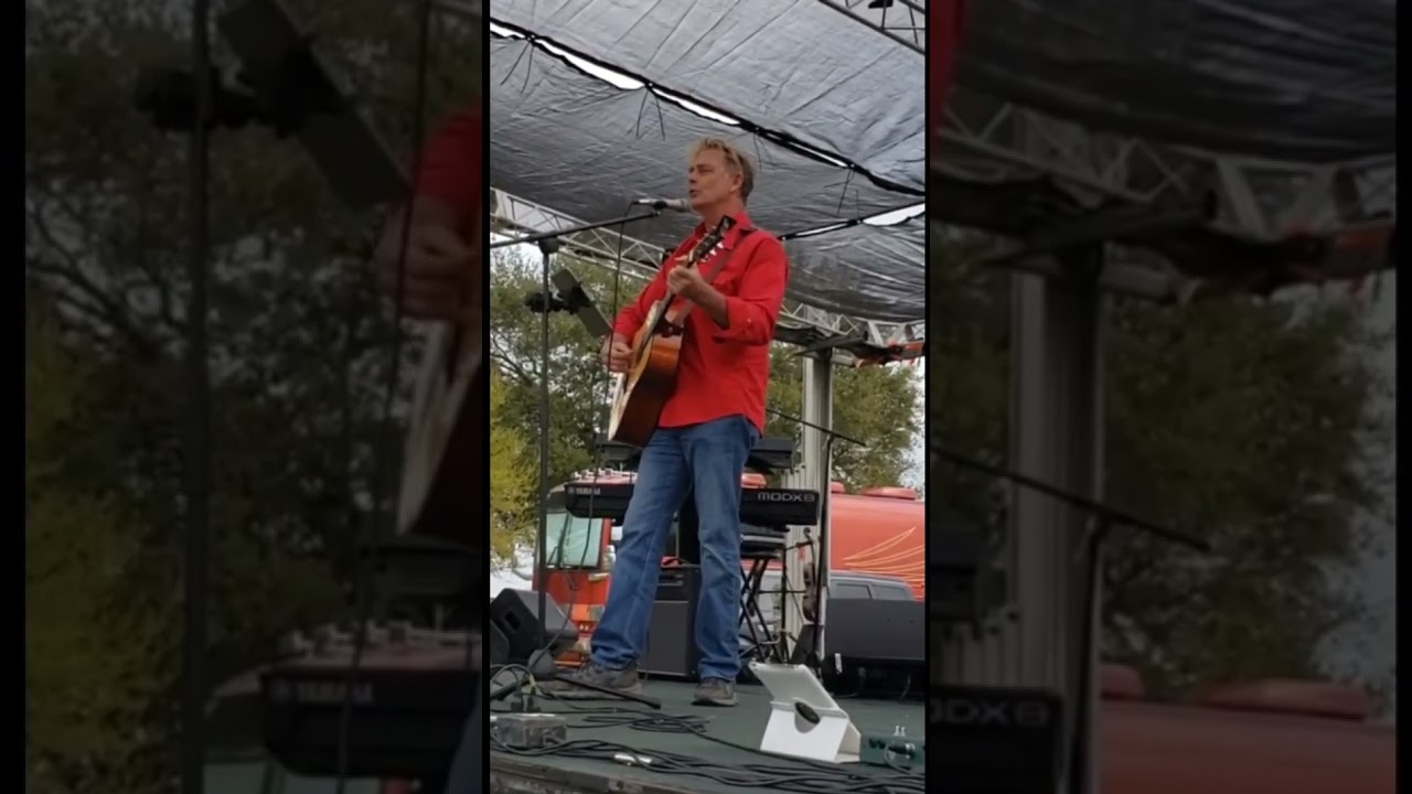 Джон Шнайдер рассказывает, кто вдохновил его на пение 