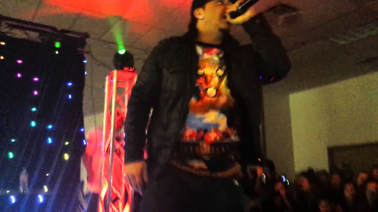 Cyclone Baby Bash & T Pain