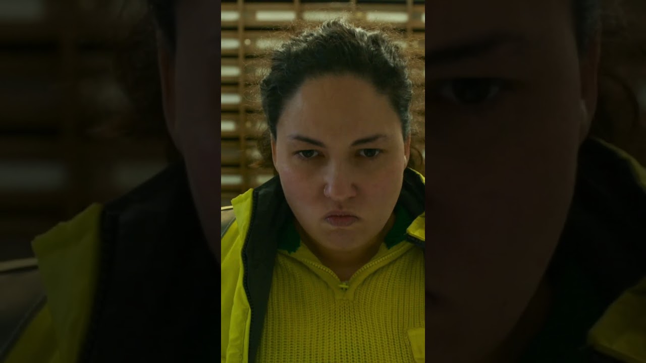 Una Noche Con Adela, protagonizada por Laura Galán, disponible en Prime Video.