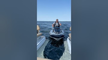 ➡️How does the Jetski🚀 get into the 🚤 ? #jetski #boat #boating #water