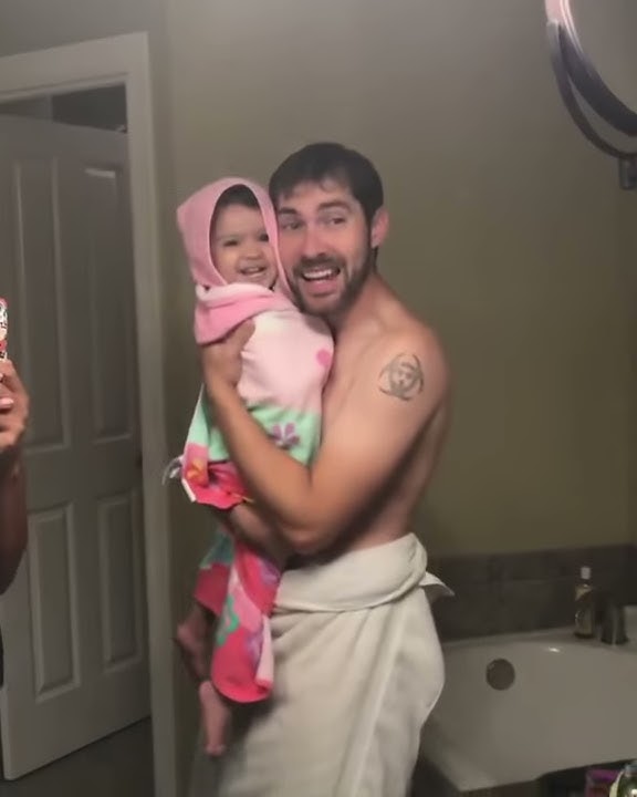 Maroon 5 - Girls Like You | Father and Daughter Viral Video! (Full Video)