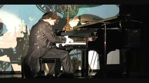 Keith Wells in Concert