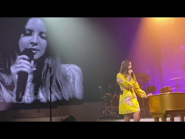 Lana Del Rey - Norman Fucking Rockwell Tour (Sacramento Memorial Auditorium, Oct 08, 2019)