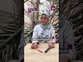 نازحة تقوم بإختراع ملاقط غسيل