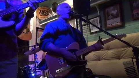 The Clayton Ware Band performs "Sultans of Swing" ...