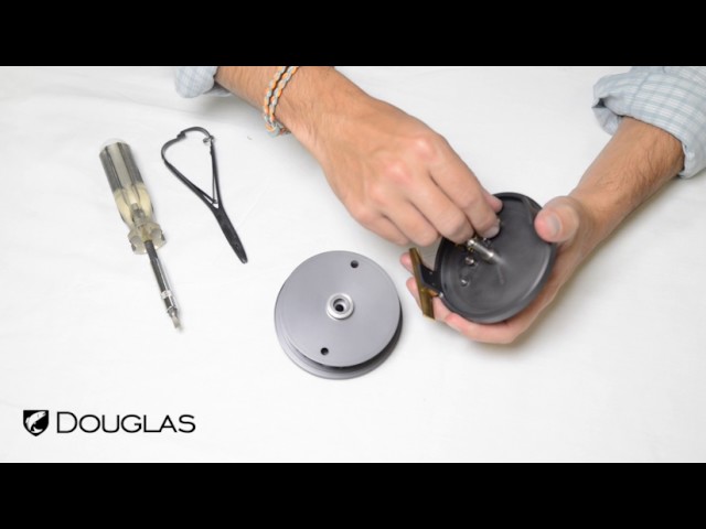 douglas argus fly reel Douglas Argus Reel from left