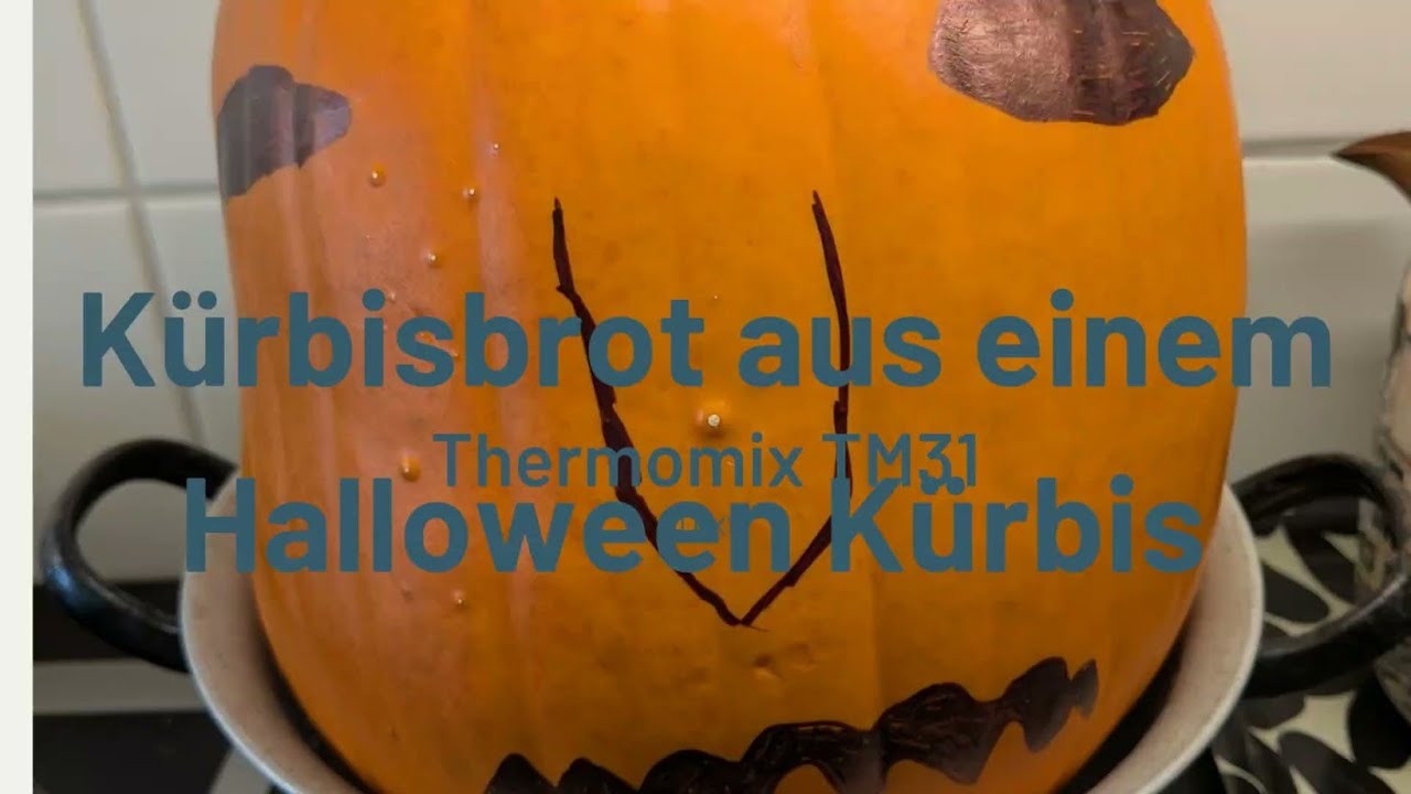 Kürbisbrot aus einem Halloween Kürbis, Thermomix, TM31