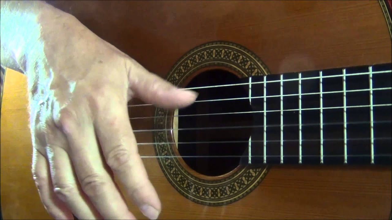 Curso de guitarra principiantes - Rasgueo con dedos pulgar, índice y medio  - lección 11 - video 3 - YouTube