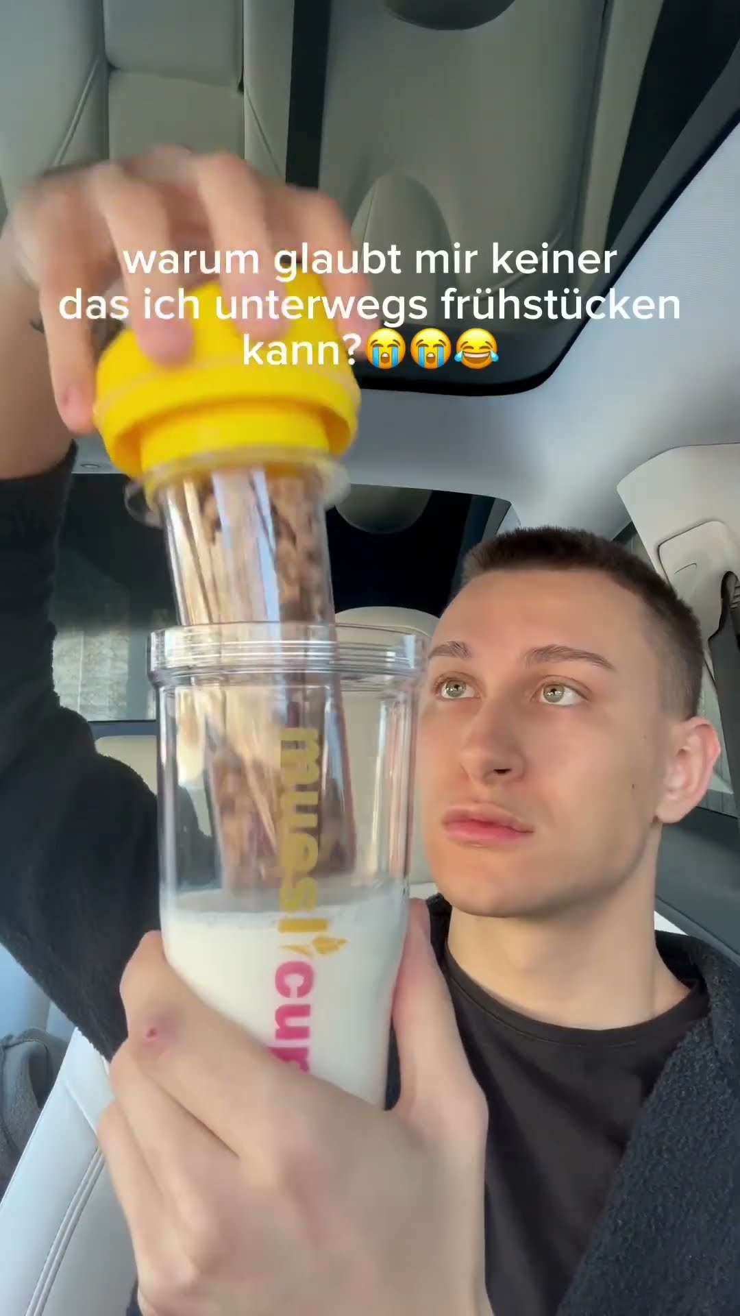 und das müsli bleibt knusprig🤯 - YouTube