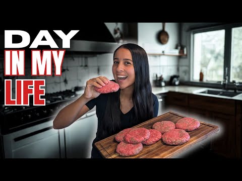 Eating Carnivore While Training, Working, and Going Out