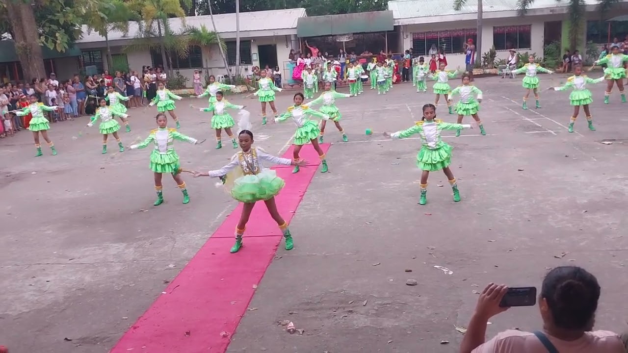 United Nations - king Clyde 🤴