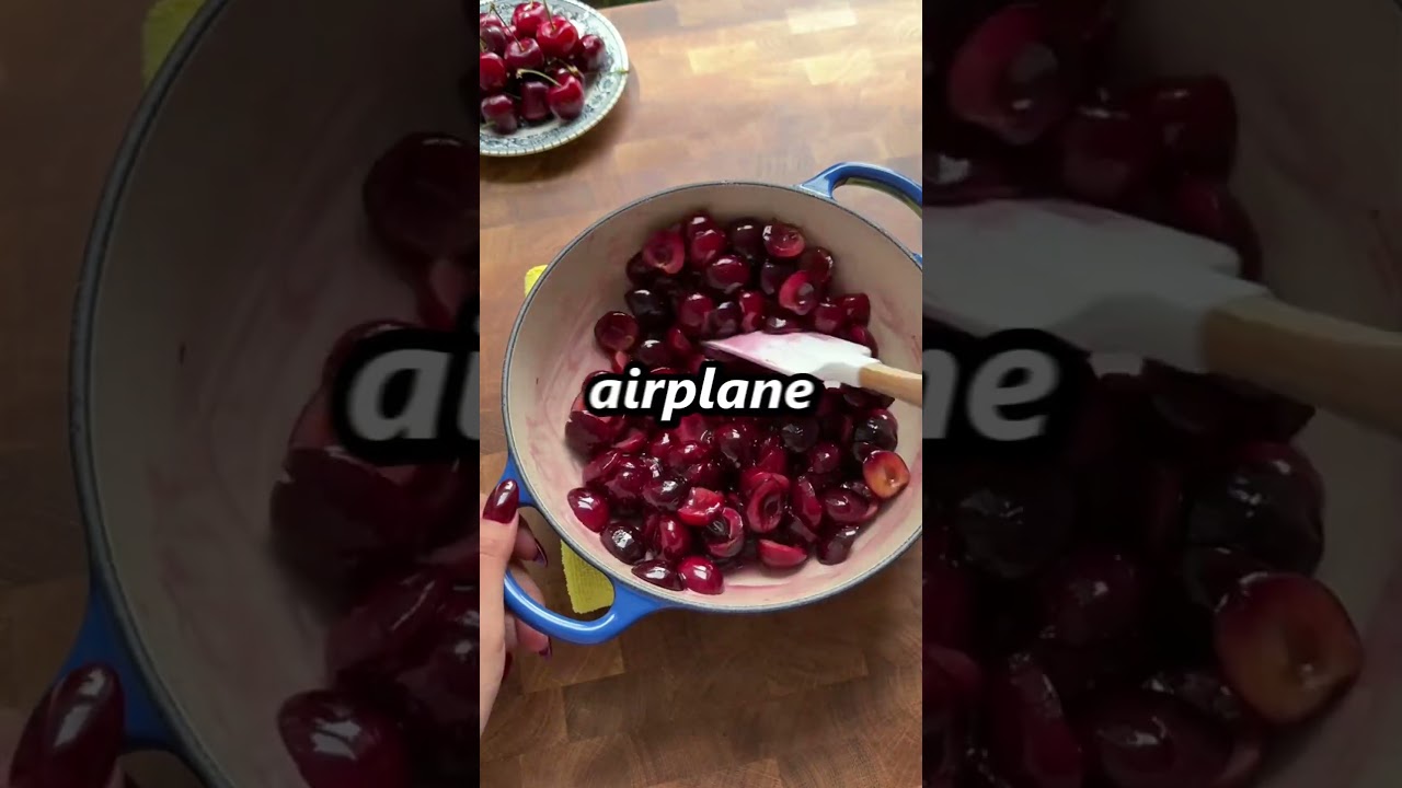 Гений не смог сложить бумажный самолётик ✈️😂