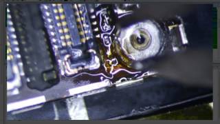 Microsoldering a 01005 SMD Component