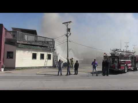 Video Fire At Uncle Buck's Bar And Grill - youtube