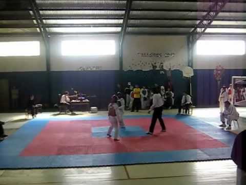 taekwondo categoria infantil combate - katherine m...