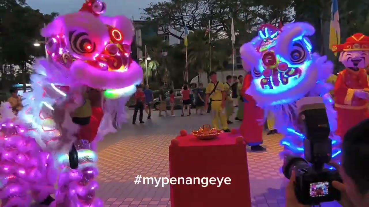 Chinese New Year 2026 Gurney Plaza LED Lion Dance | Futuristic CNY | Year of the Horse